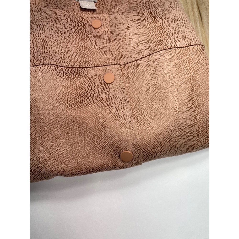 Chicos Faux Suede Snakeskin Embossed Snap Front Jacket Blush Tan Size 0 S 4/6 - Picture 5 of 10